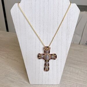 🆕 Beautiful Cross Necklace
